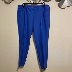 ADIDAS         Capri style           Size L